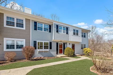 93 Park Ave #1105, Danbury, CT 06810