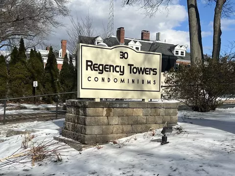 30 Woodland St #10L&M, Hartford, CT 06105