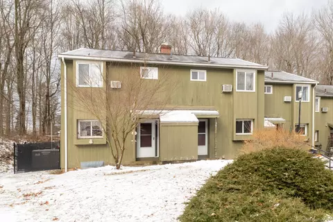 mckenna drive, Middletown, CT 06457