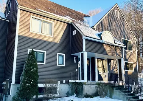 11 Quail Dr #11, Tariffville, CT 06081