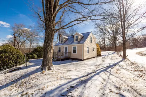 8 Aspinall Dr, Andover, CT 06232