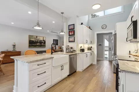 794 Heritage Vlg #A, Southbury, CT 06488