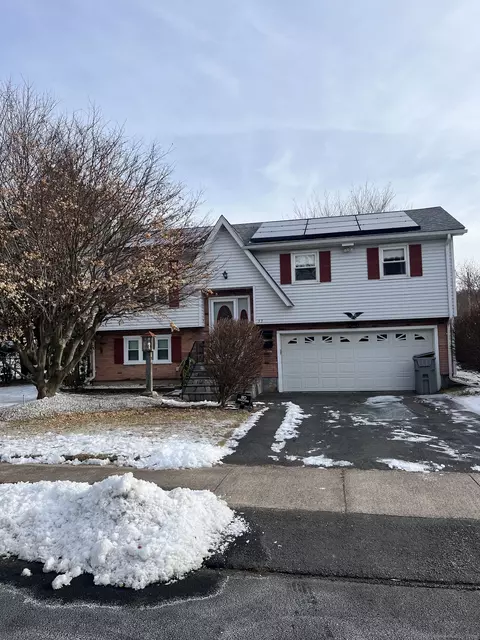 53 Boivin St, Bristol, CT 06010