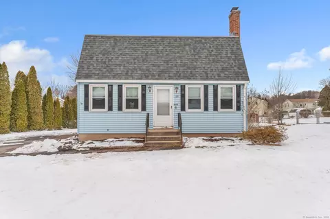 123 Parish Dr, Berlin, CT 06037
