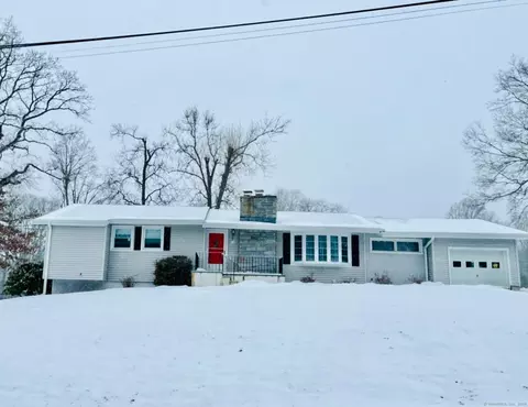 1 Arcadia Cir, Ansonia, CT 06401