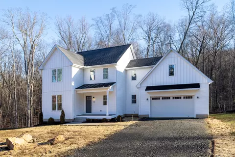 136 Lum Lot Rd, Southbury, CT 06488