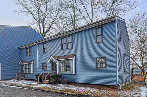 95 Elm St #10, West Haven, CT 06516