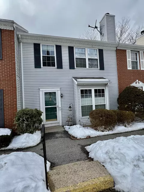 94 Berkshire Oval #94, Torrington, CT 06790