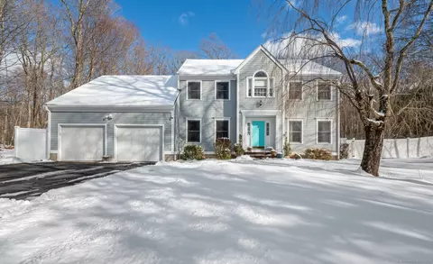 568 Bagley Rd, Southbury, CT 06488
