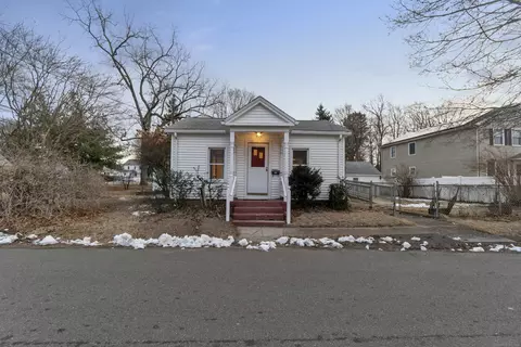 123 Underhill Rd, Milford, CT 06460