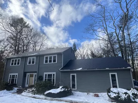 130 Juniper Dr, Avon, CT 06001