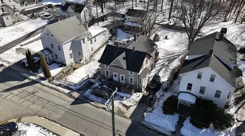 93 Cottage St, Killingly, CT 06239