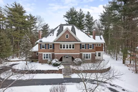 2 Thatcher Ter, Farmington, CT 06032