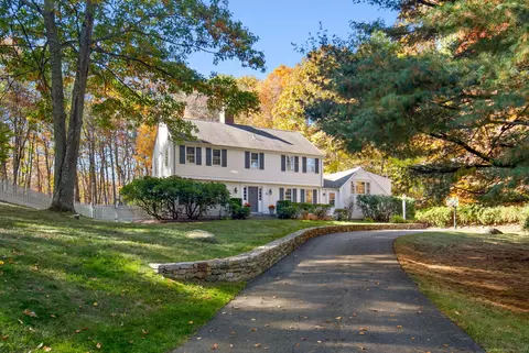 5 Bald Hill Pl, Wilton, CT 06897