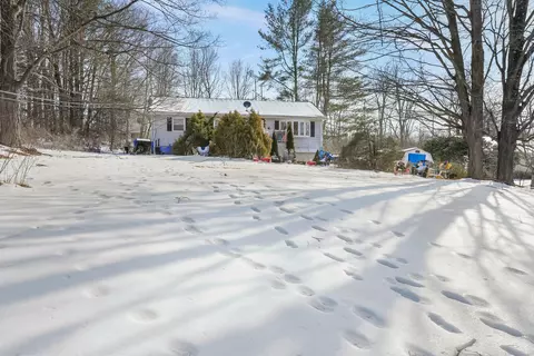 3 Saxony Dr, New Milford, CT 06776