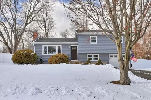 78 Still Hill Rd, Hamden, CT 06518