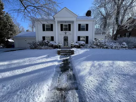 30 Stratford Rd, West Hartford, CT 06117