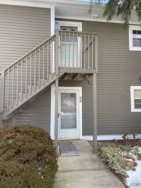 53 Brushy Plain Rd #6D, Branford, CT 06405