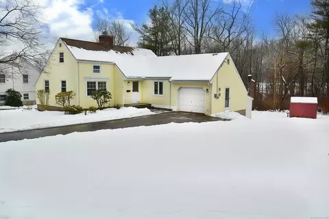 79 Clarkridge Rd, Wethersfield, CT 06109