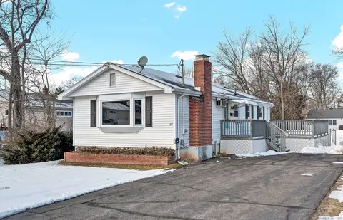 87 Wheeler Rd, Wethersfield, CT 06109