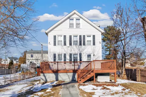 33 Macintosh Rd, Norwalk, CT 06851