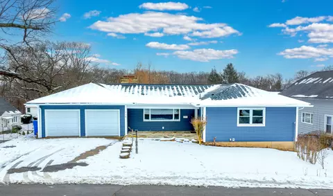 110 Rockland Ave, Waterbury, CT 06708