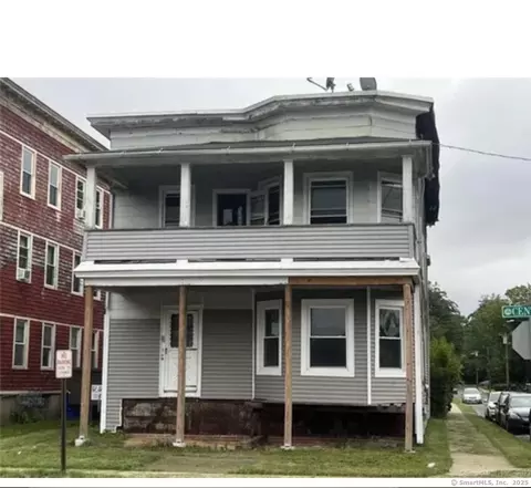 68 Center St, Windsor Locks, CT 06096