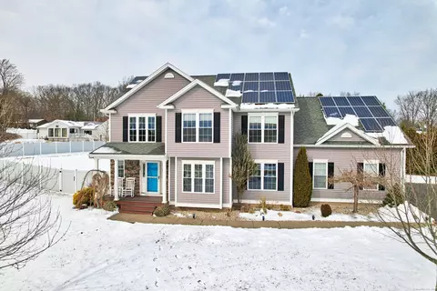 238 Farmstead Rd, Southington, CT 06489