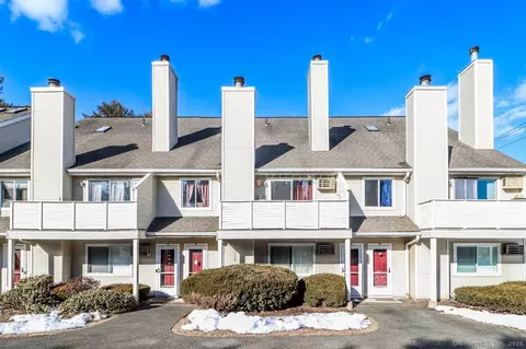 41 Willow Spgs #41, New Milford, CT 06776
