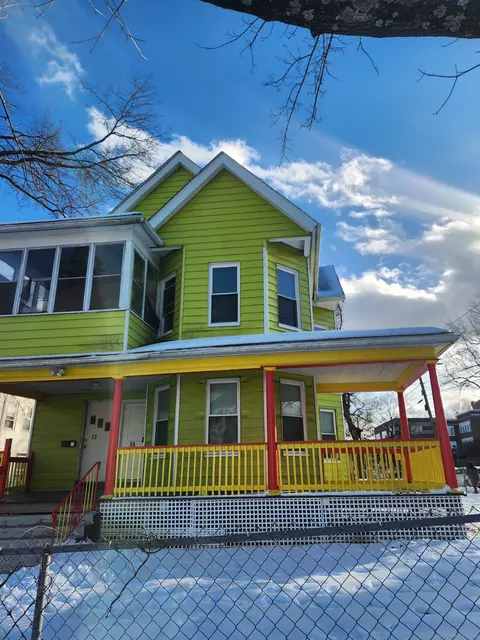 53- 55 Greenfield St, Hartford, CT 06112