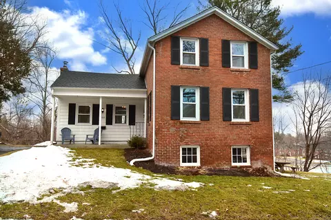 266 Bloomfield Ave, Windsor, CT 06095