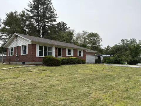 420 Wauregan Rd, Killingly, CT 06239