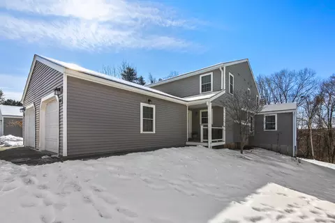 835 Long Hill Rd #A, Middletown, CT 06457