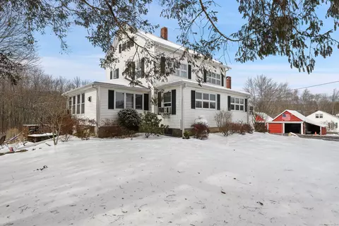 24 Barnum Rd, Danbury, CT 06811
