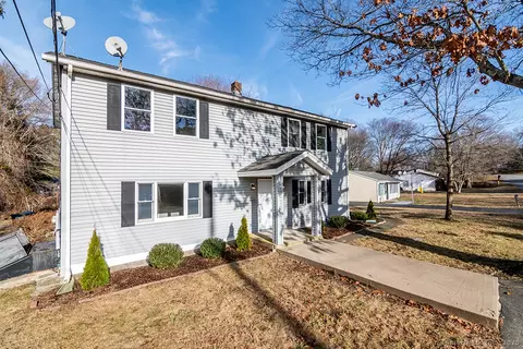 28 Lorraine Rd, Groton, CT 06340