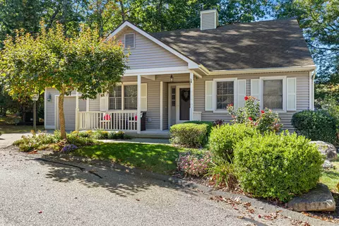 3 Gatelatch Ln #3, East Lyme, CT 06357