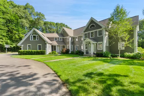 125 Middlebrook Farm Rd, Wilton, CT 06897
