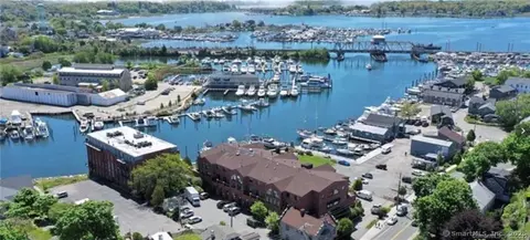 17 Water St #A-8, Mystic, CT 06355