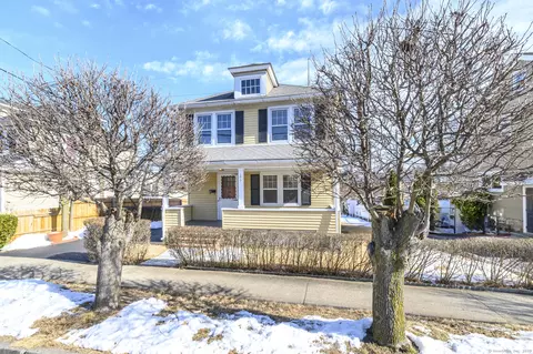 177 Culloden Rd, Stamford, CT 06902