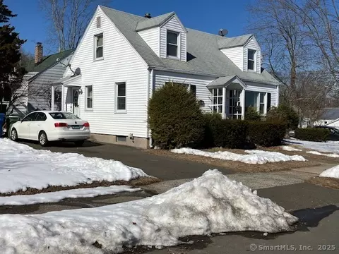 20 Hope Ave, Hamden, CT 06514