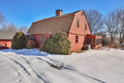130 Maple St, Wethersfield, CT 06109