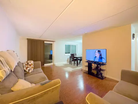 126 Triangle St #B22, Danbury, CT 06810