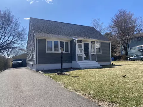 21 Mansfield Ave, New Britain, CT 06051