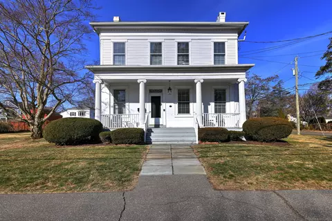 130 W River St, Milford, CT 06460