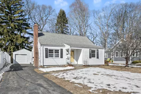 28 Page St, Milford, CT 06460