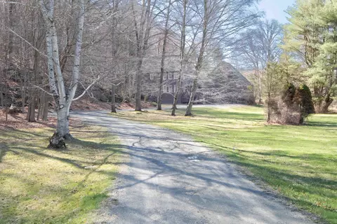 17 Curtis Dr, Sherman, CT 06784