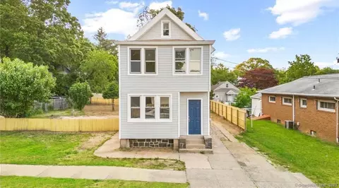157 Westfield St, West Haven, CT 06516