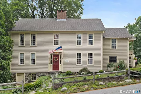 6 Canterbury Tpke, Norwich, CT 06360