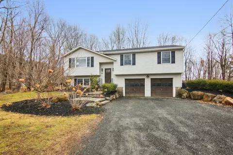 43 Masthay Cir, Southington, CT 06489