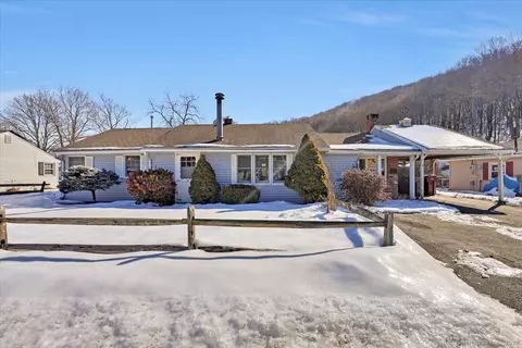 66 Hillview St, Naugatuck, CT 06770